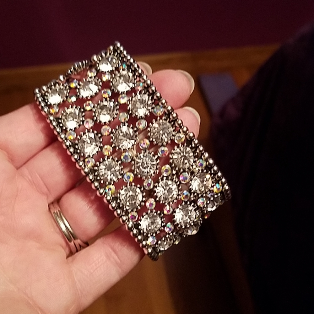 Cuff bracelet